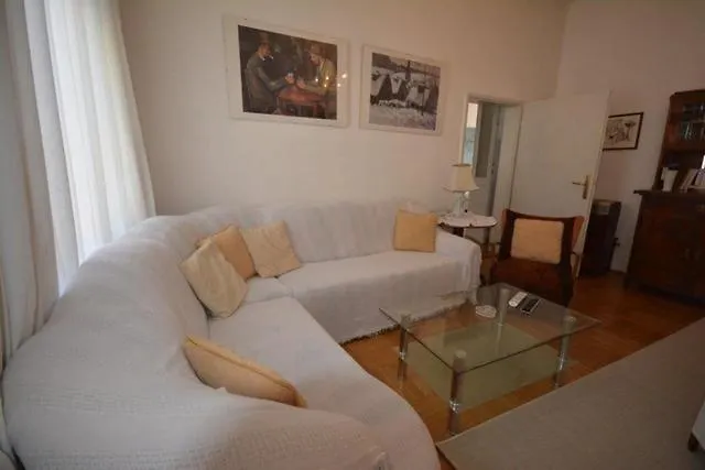 Vienna Holiday Apartments